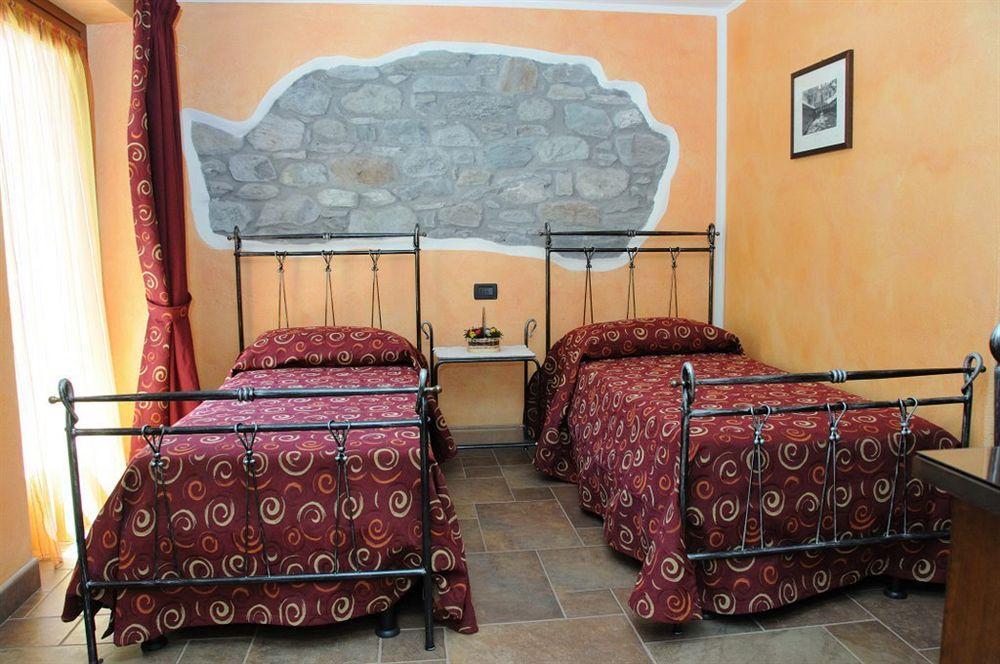 Bed & Breakfast Lo Teisson Bed & Breakfast Aosta Ngoại thất bức ảnh